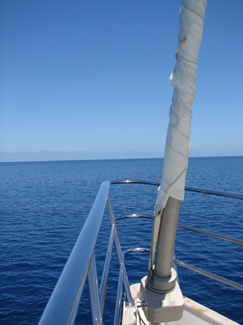 Sailing yacht KE-AMA II -  Bow