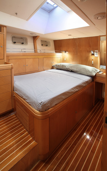 Sailing yacht KE-AMA II -  Double Cabin