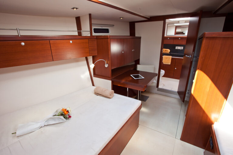 Sailing yacht MODUS VIVENDI -  Master Cabin