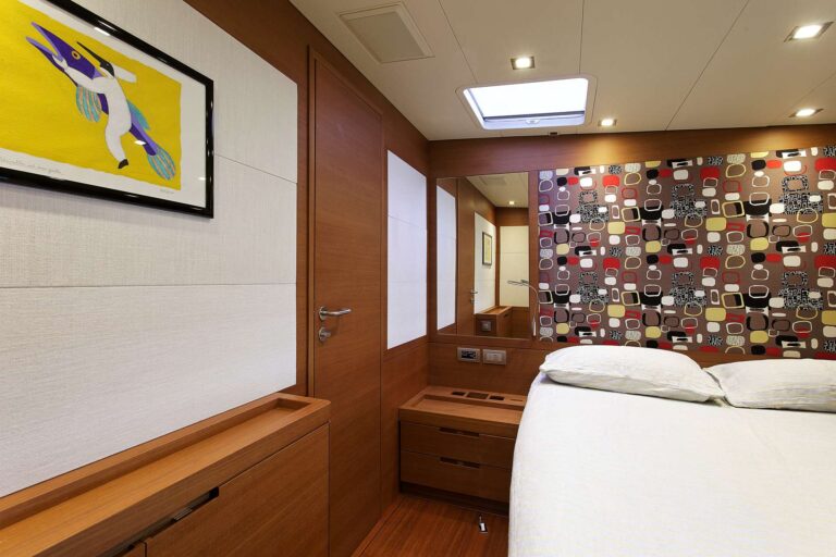 Sailing yacht MRS MARIETTA CUBE - Cabin 5