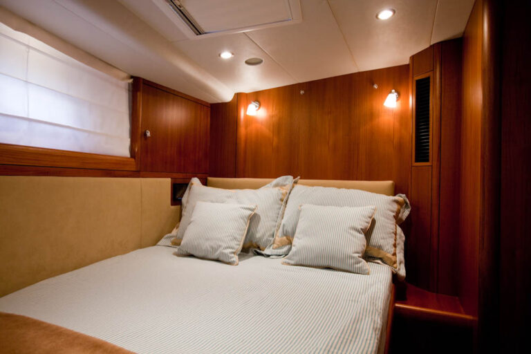 Sailing yacht NEKI - Double Cabin