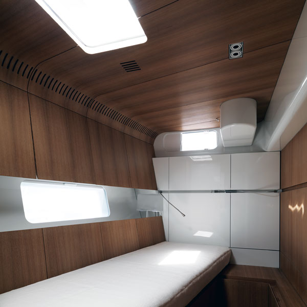 Sailing yacht POLYTROPON II -  Twin Cabin