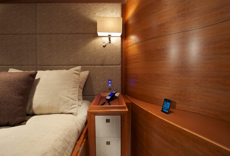 Double Cabin