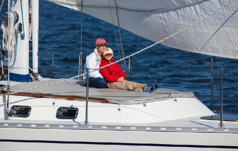 Sailing yacht VOO DOO -  Relaxing on charter
