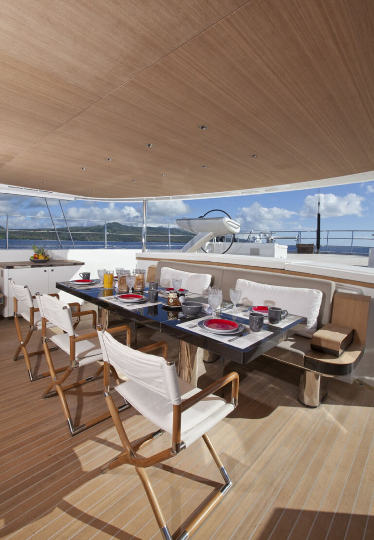 Sailing yacht Zefira Al fresco Dining