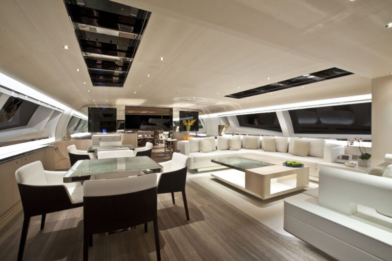 Sailing yacht Zefira Salon looking Aft