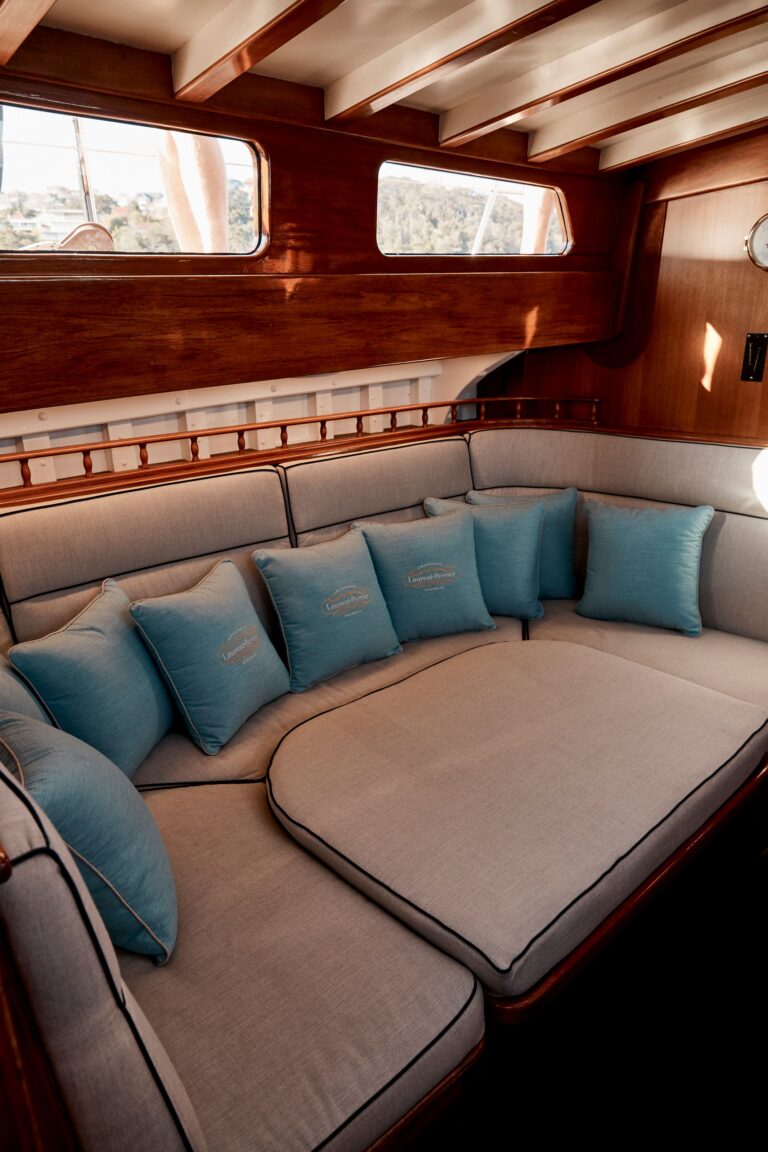 Saloon - Day Bed