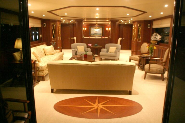 Saloon
