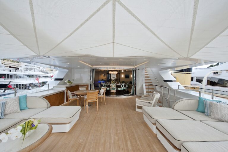 Sanlorenzo 46Steel Scorpion - upper deck