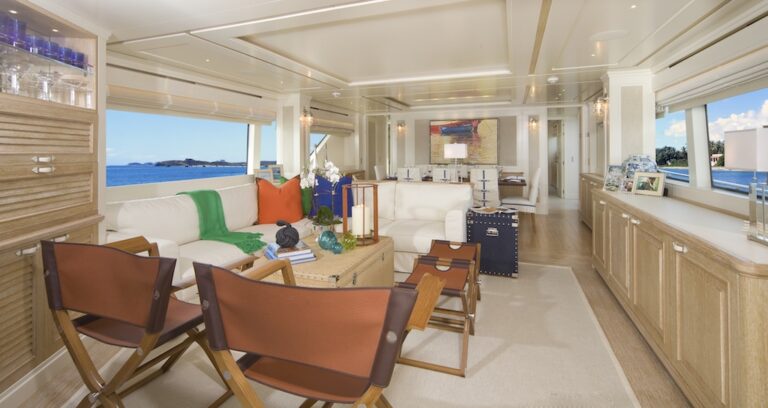 Sanlorenzo SD92 superyacht ONE MY WAY interior
