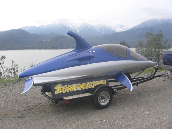 Santa Monica - Water sport toy Exterior