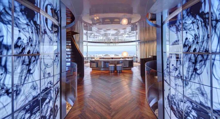 Savannah by Feadship - owners lounge - Photo Jeff Brown