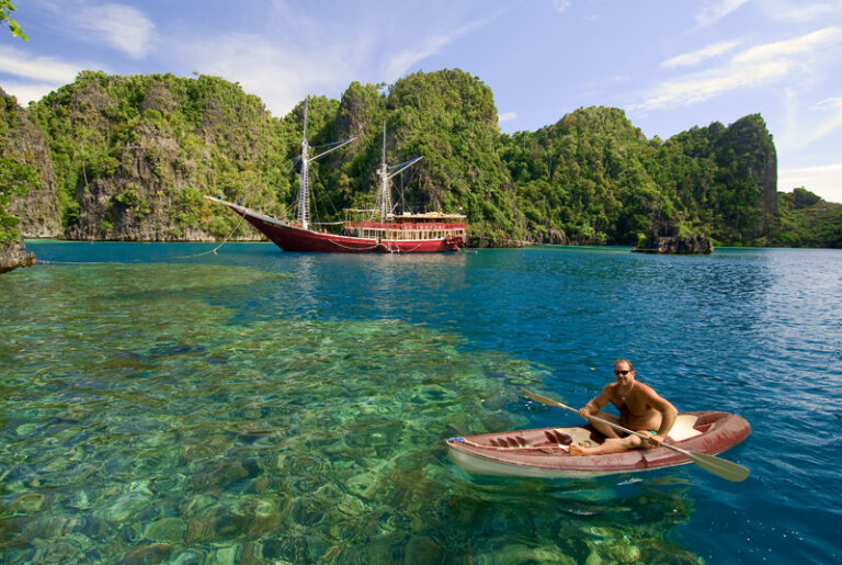 Seven Seas Raja Ampat