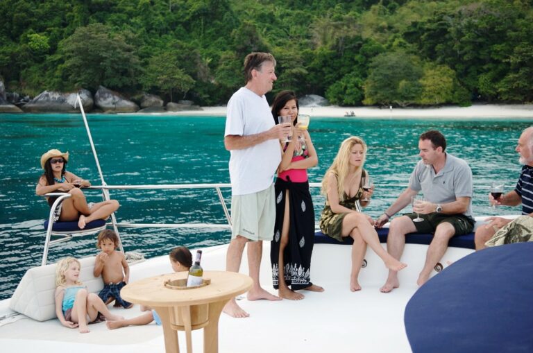 Shangani -  Evening drinks on the foredeck