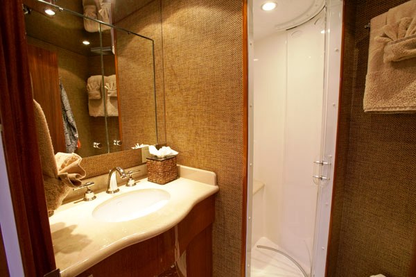 Show Boat - VIP Bathroom