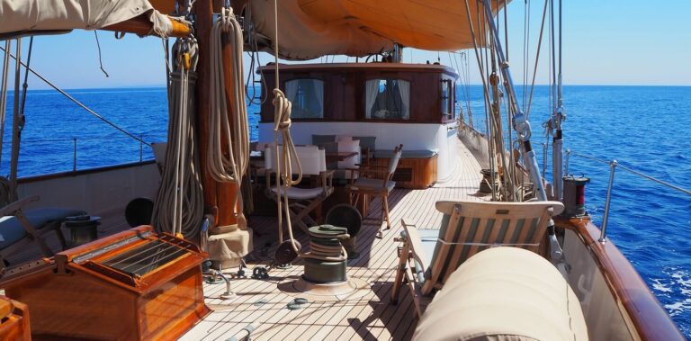 Spacious Deck