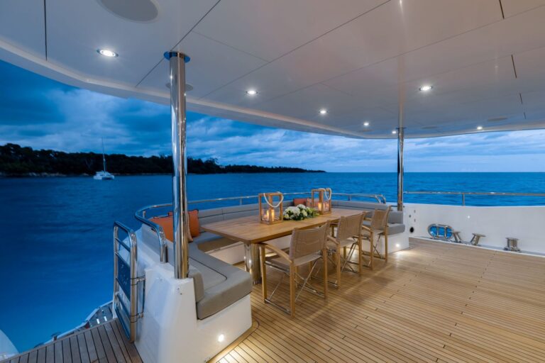 Stern Dining Area