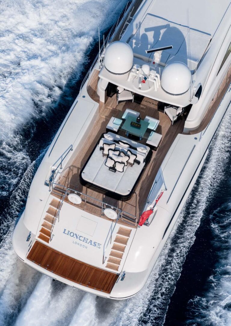 Stern - Top View