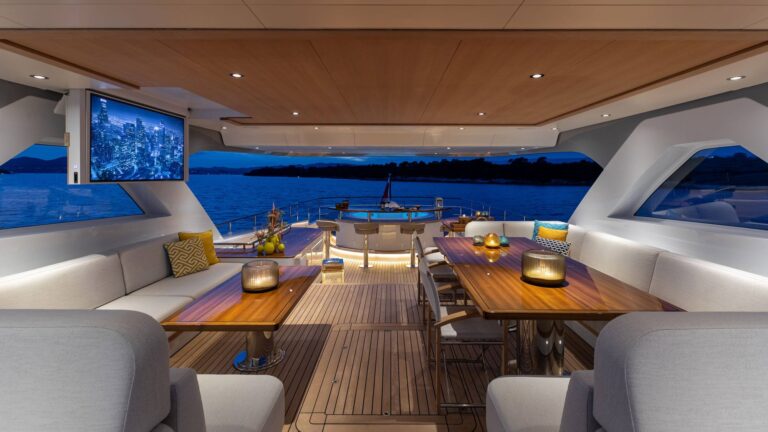 Sun Deck Dining Area
