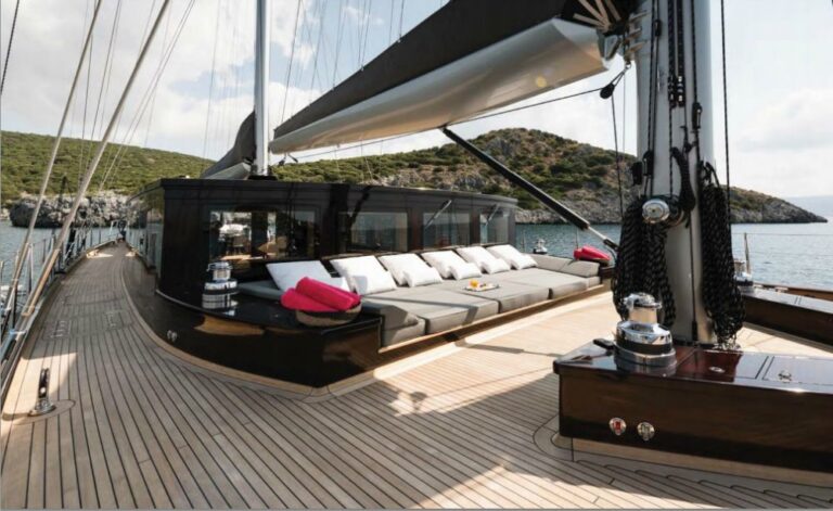 Sunbathing Space