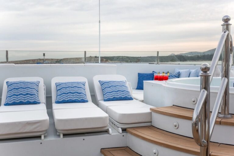 Sundeck