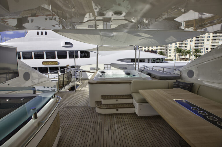 Sundeck Flybridge Looking Aft