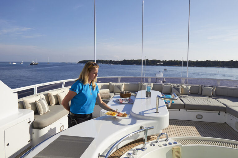 Sundeck Wet Bar