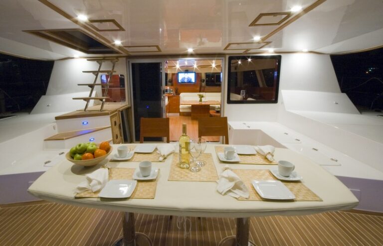Sunreef 62 BLAZE II  -  Aft Deck Al Fresco Dining