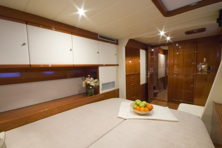 Sunreef 62 BLAZE II  -  Guest Cabin 3