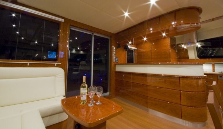 Sunreef 62 BLAZE II  -  Main Salon 2