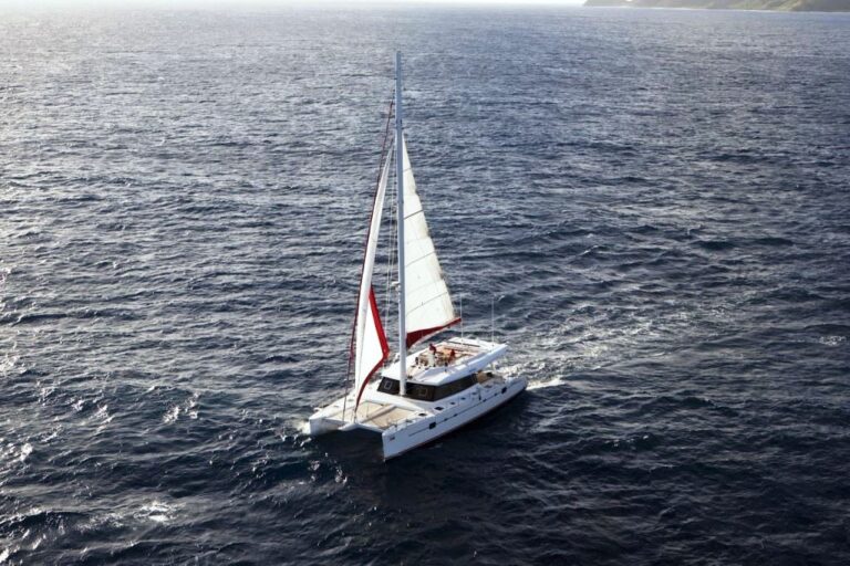 Sunreef 62 Cat FIREFLY -  Cruising