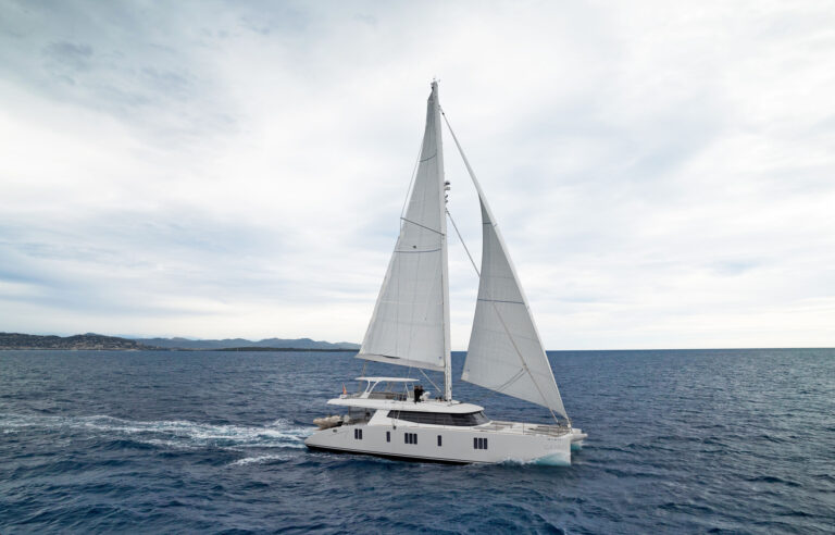 Sunreef Yacht CALMAO - Main Shot