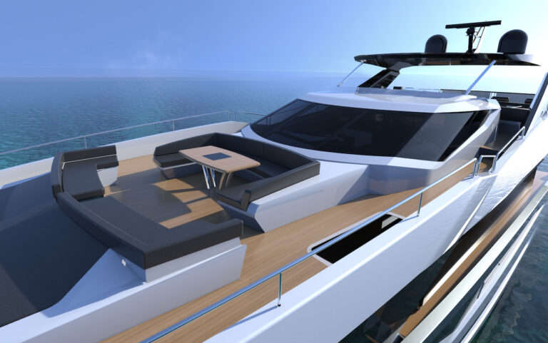 Sunseeker 100 Yacht Foredeck