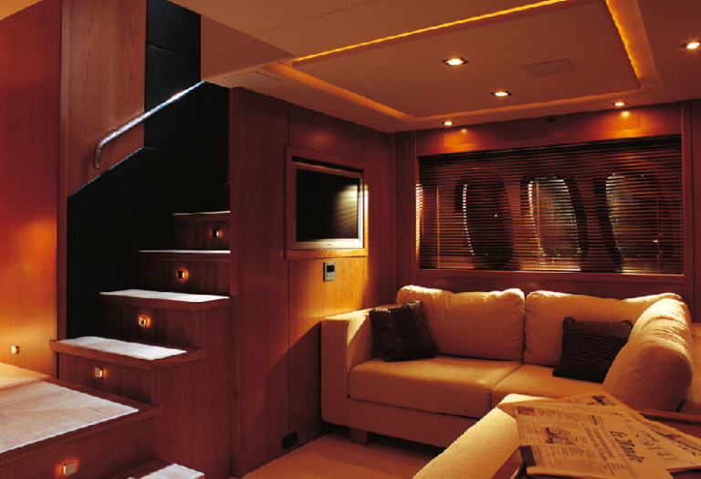 Sunseeker Predator 108 - Lower Saloon