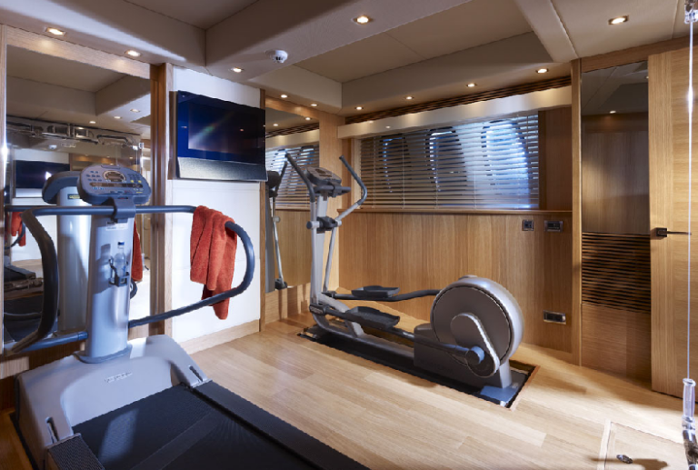 Sunseeker Predator 130 Yacht - Gym