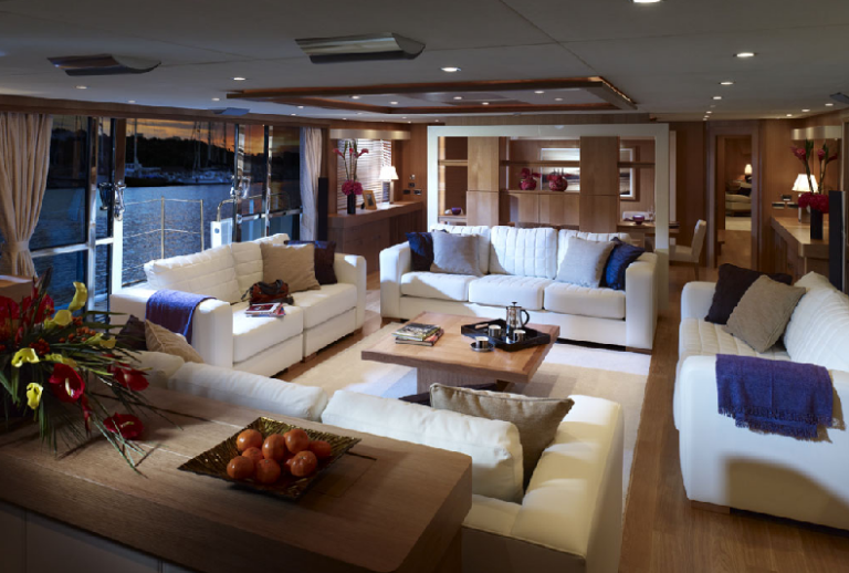 Sunseeker Predator 130 Yacht - Main Saloon