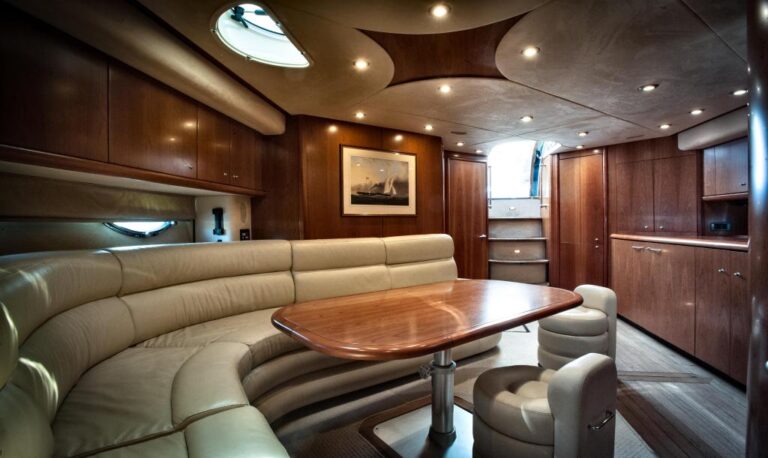 Sunseeker Predator 61 LEO -  Salon 2