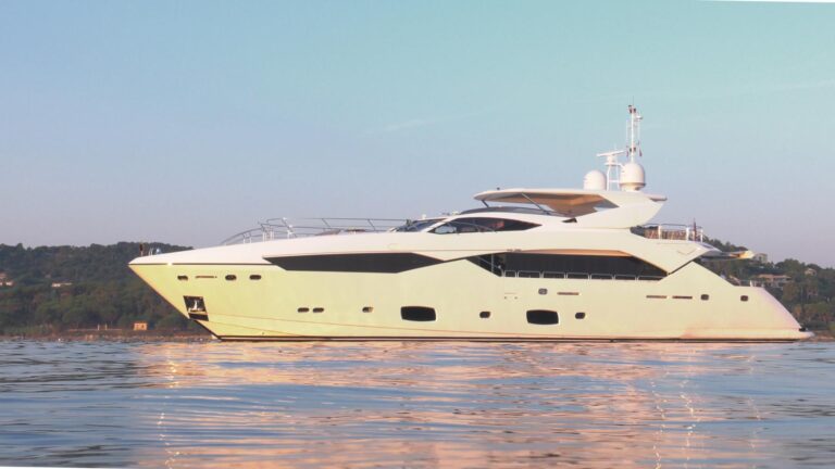 Sunseeker Motor Yacht MAORO - Main Image