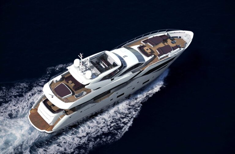 Sunseeker Motor Yacht - Sistership To MR