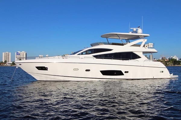 Sunseeker yacht 73M - Yacht