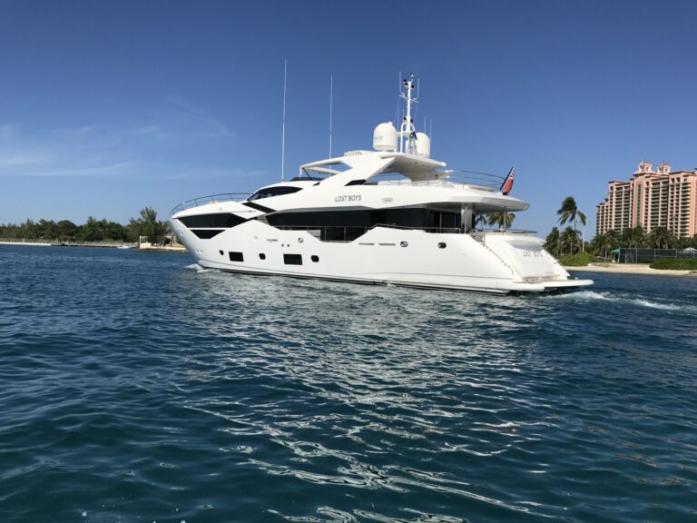 Sunseeket Yacht Lost Boys - Main Profile