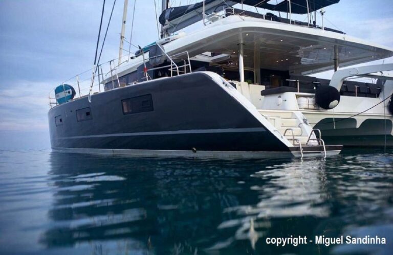 Super Yacht ASTROLABE