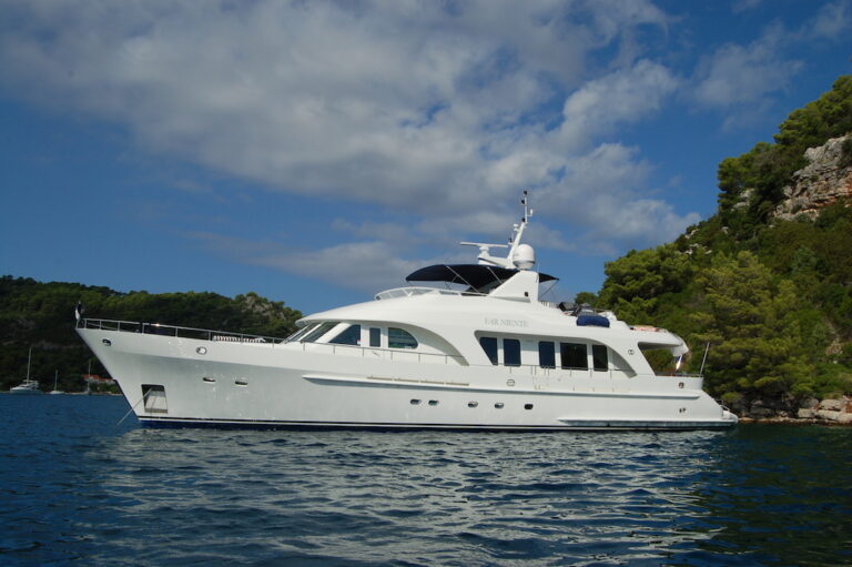Super yacht FAR NIENTE