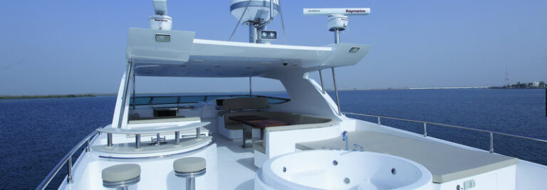 Super yacht Majesty 101 - Exterior