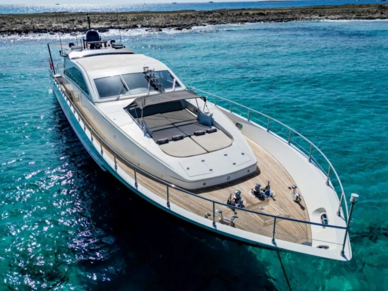 Superayacht AYA ONE