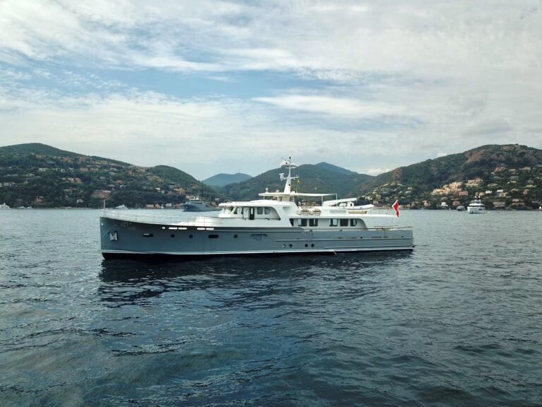 Superyacht ABELY