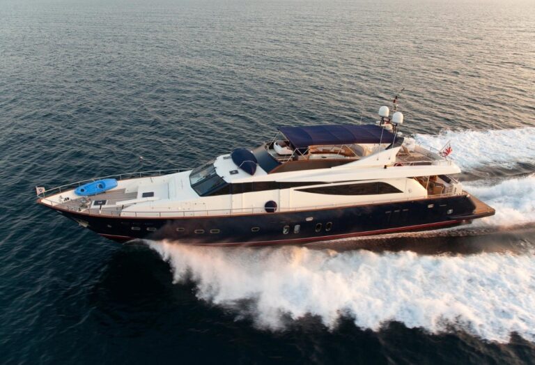 Superyacht ATALANTI