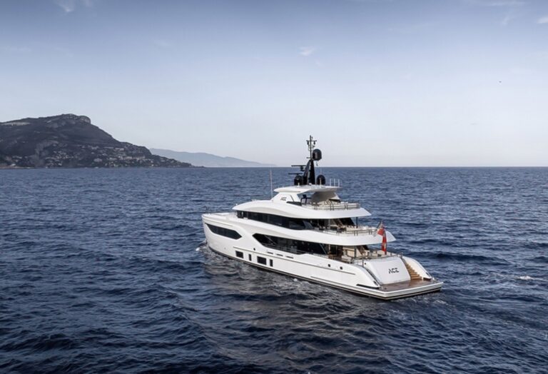 Superyacht Ace