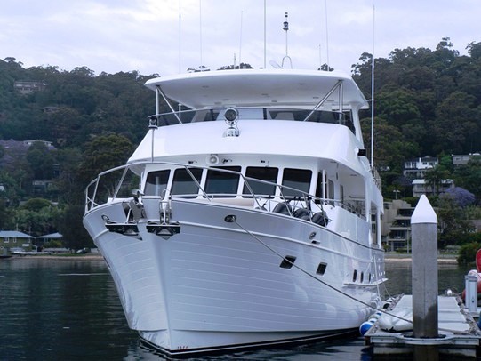 Superyacht Aroona Outer Reef 70 vessel