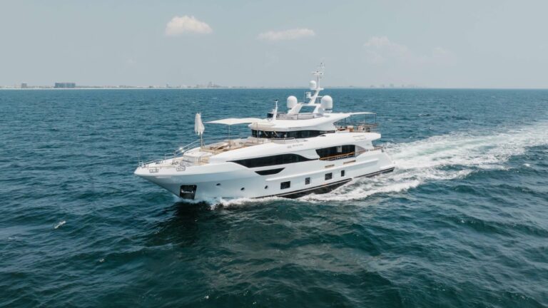 Superyacht BELLA VITA
